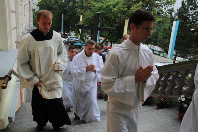 Prymicje bp. Kusego w kościele św. Elżbiety w Cieszynie