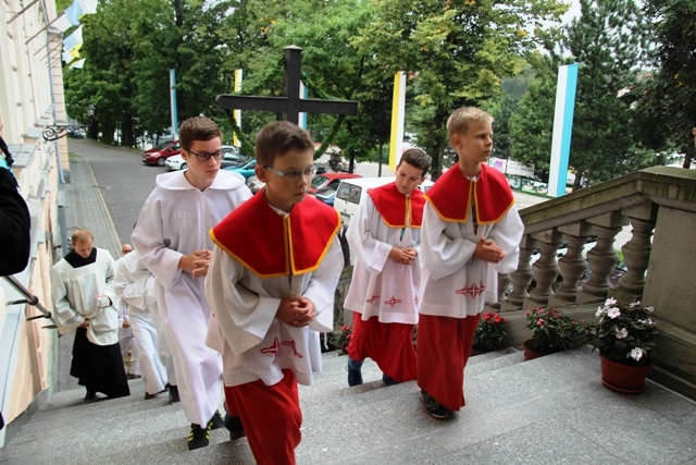 Prymicje bp. Kusego w kościele św. Elżbiety w Cieszynie