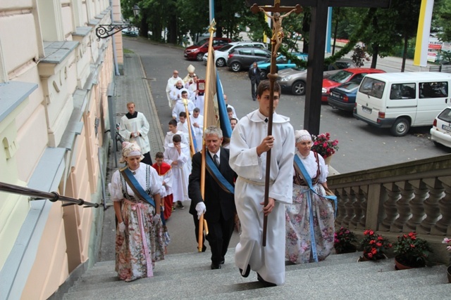 Prymicje bp. Kusego w kościele św. Elżbiety w Cieszynie