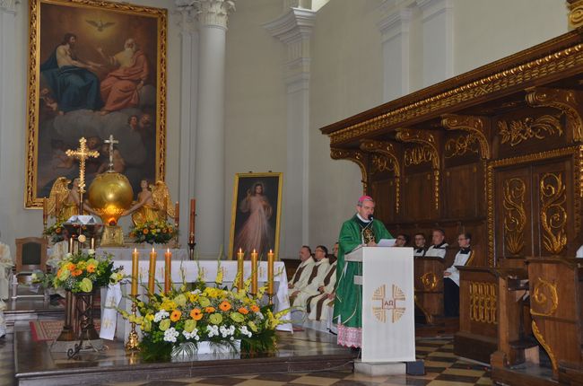 Uroczystości na Świętym Krzyżu