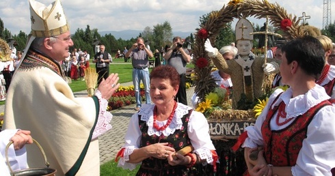 Wieńce uwite i poświęcone 
