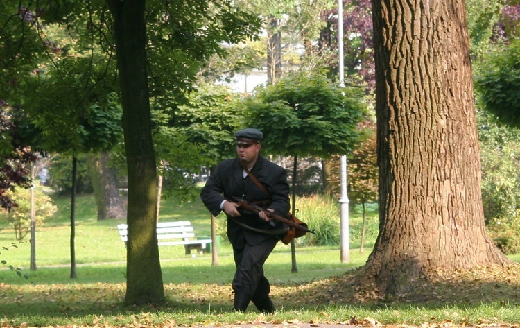 Inscenizacja walk w parku Kościuszki 