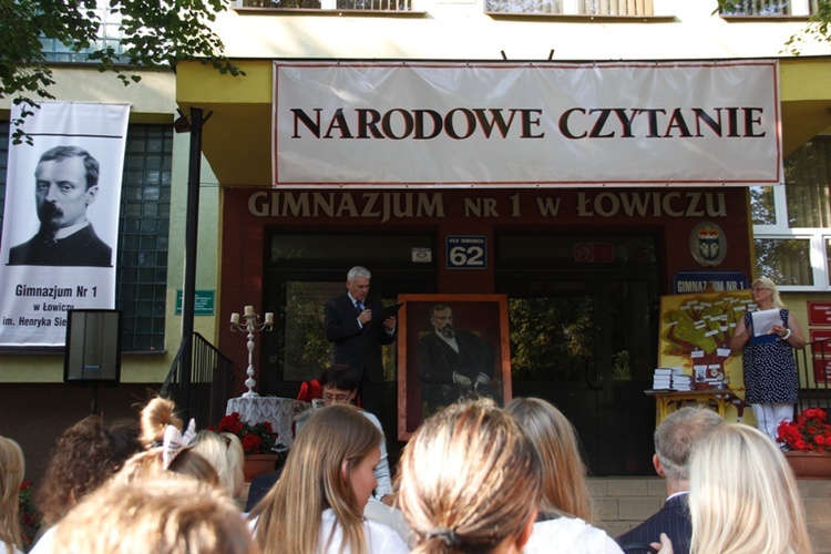 "Narodowe Czytanie" w Gimnazjum nr 1 w Łowiczu