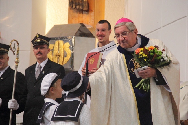 Abp Głódź spotkał się z kolejarzami 