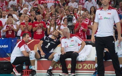 Wczoraj horror, dziś walczymy z Francją