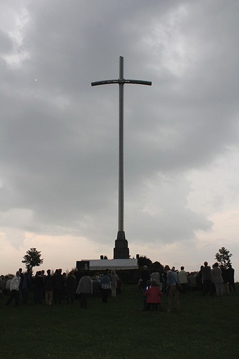 Bielszczanie pod Krzyżem Trzeciego Tysiąclecia