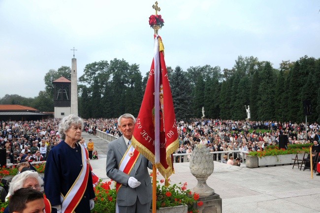 Rozpoczęcie odpustu w Mogile