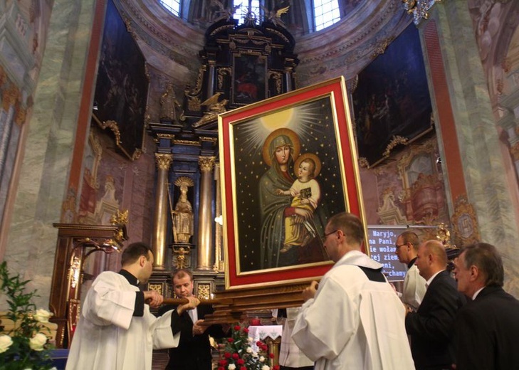 Matka Boża Latyczowska w archikatedrze