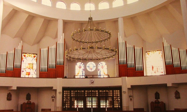 Radość z kaplicy i organów