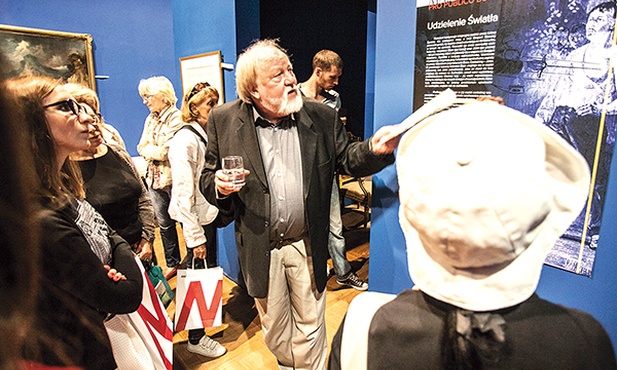 Prof. Tadeusz Cegielski, kurator wystawy, sam przyznaje się do bycia wolnomularzem