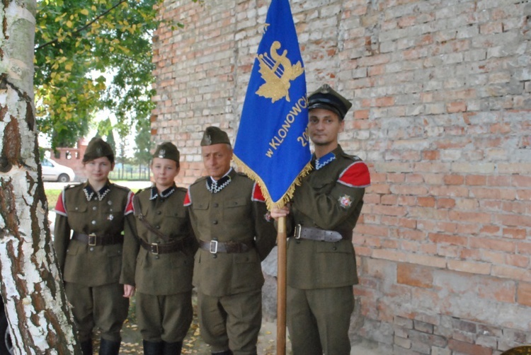 Piknik historyczny w Kozłowie Szlacheckim