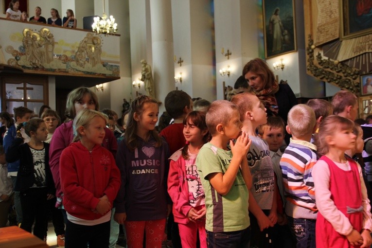 Pielgrzymka dzieci i młodzieży do Szczuk
