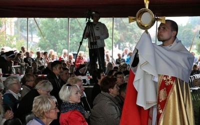 Skrzatusz: 8 tys. pielgrzymów u Matki Bożej