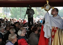 Skrzatusz: 8 tys. pielgrzymów u Matki Bożej