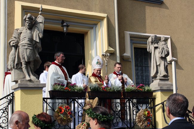 Diecezjalne dożynki w Rudach