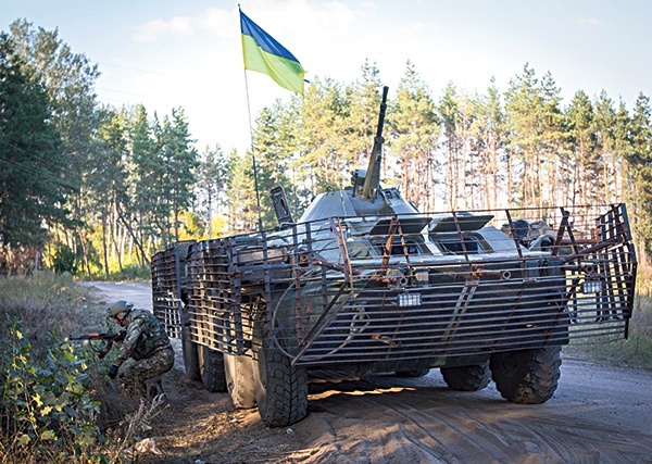 Patrol Batalionu Ajdar  w okolicy Starobielska 