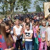 Sanktuarium patrona młodzieży w Rostkowie stało się celem pielgrzymowania i wyznania wiary kilku tysięcy młodych ludzi