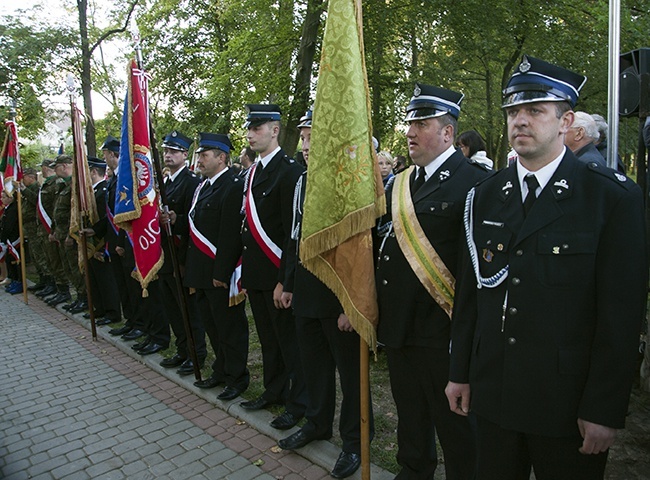 Pamięć o powstaniu