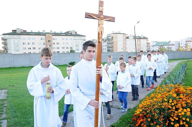 MB Latyczowska w budującym się kościele