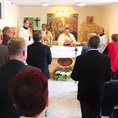  Bp Roman Marcinkowski poświęcił nową kaplicę i pawilon w „Antoniówce”