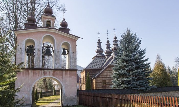 Cerkiew greckokatolicka w Łosiach