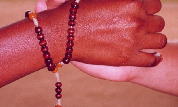 Różaniec Misyjny Online czas zacząć