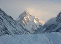 Bielecki i Urubko jadą zimą na K2