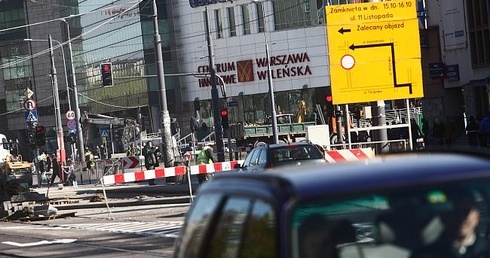 Otworzyli Targową. Kierowcy utknęli