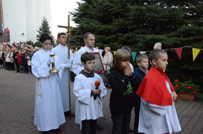 Maryja w parafii Świętej Rodziny