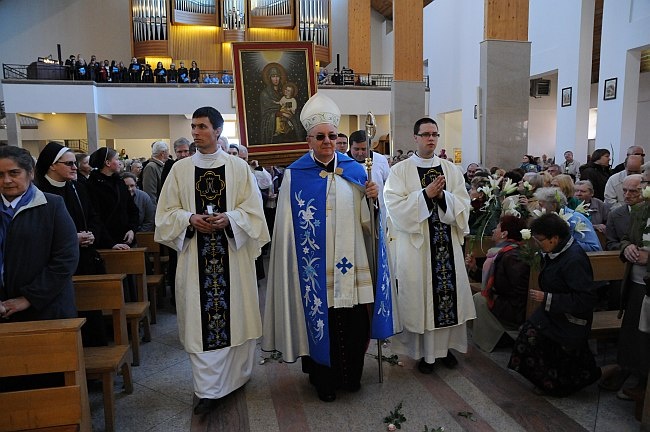 Święta Wygnanka wreszcie w domu