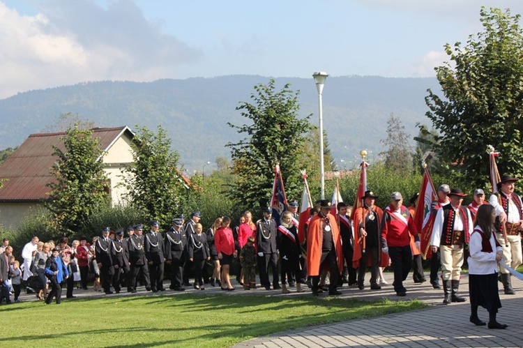 Nowy szlak papieski w Beskidach