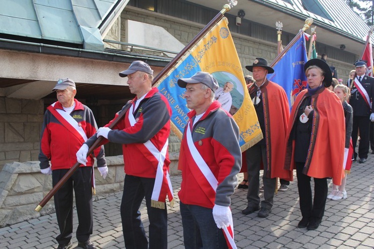 Nowy szlak papieski w Beskidach