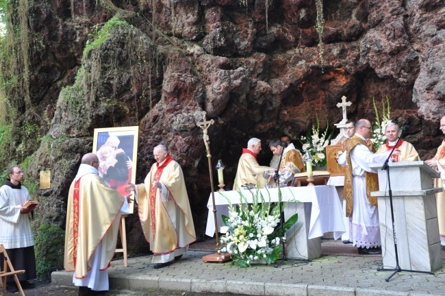 60. rocznica uwięzienia kard. Wyszyńskiego w Prudniku