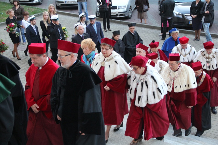 Międzyuczelniana inauguracja roku akademickiego 2014/2015