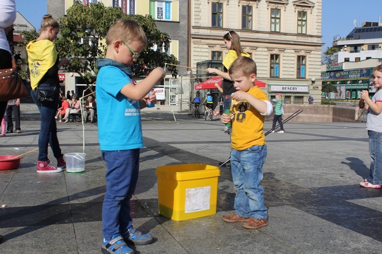 Dzień Papieski na placu Chrobrego