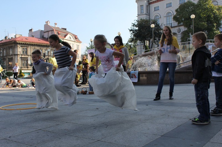 Dzień Papieski na placu Chrobrego