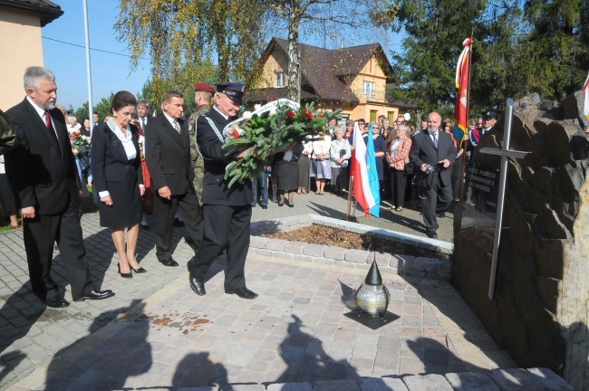 Obelisk Pamięci Poległych i Pomordowanych na Wschodzie