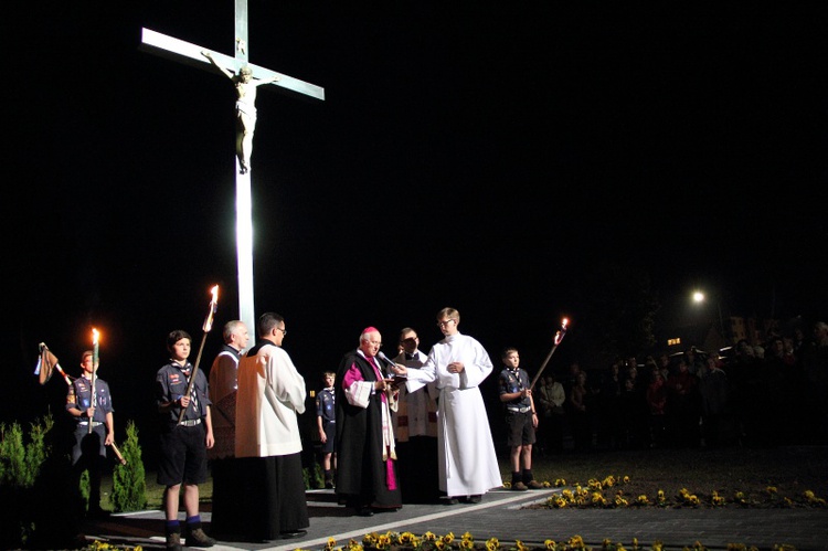 Poświęcenie placu pod budowę kościoła