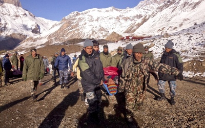 Himalaje: Polacy wśród 24 ofiar śmiertelnych