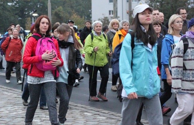 Piesza pielgrzymka do grobu św. Jadwigi