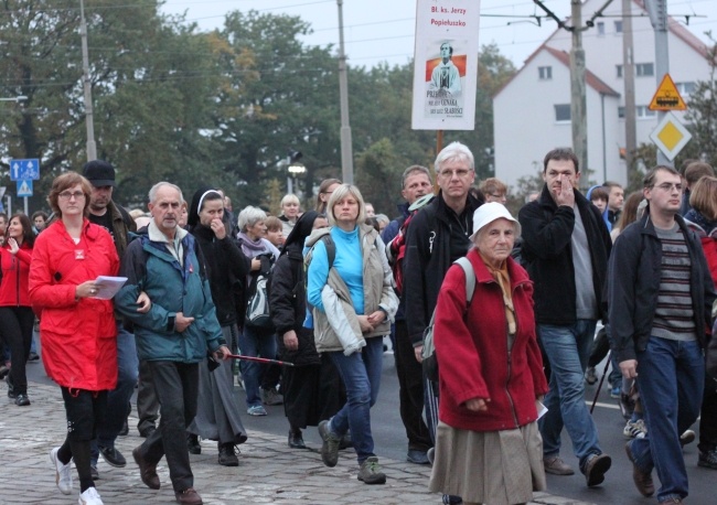 Piesza pielgrzymka do grobu św. Jadwigi