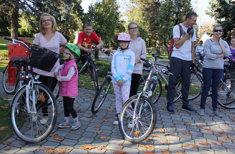 Różańcowa pętla rowerowa w Pisarzowicach