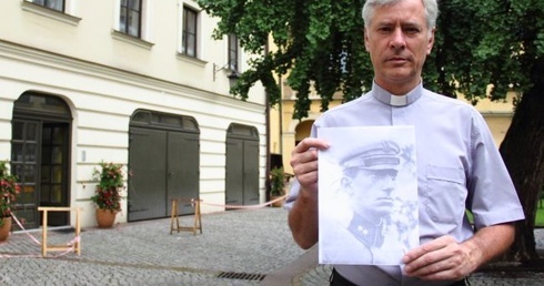 Małomówny bohater