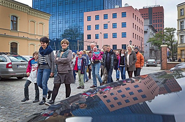 To zaledwie niewielka część liczącej około 300 osób łódzkiej wspólnoty Mocni w Duchu