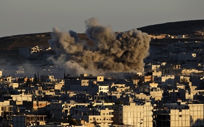 Kobane zagrożone mimo nalotów