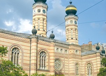 Wielka Synagoga w Budapeszcie przetrwała czas zagłady i funkcjonuje do dzisiaj