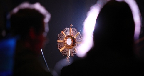 Głód w katakumbach