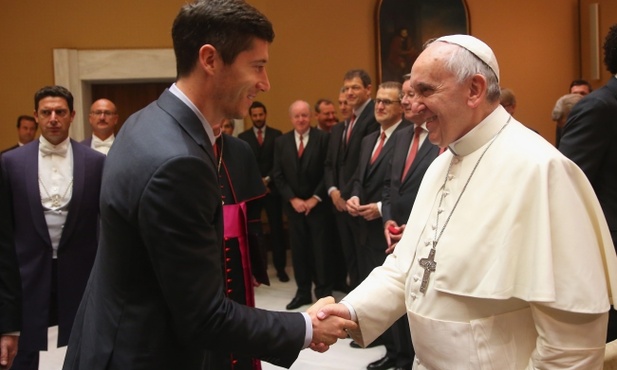 Franciszek spotkał się z piłkarzami Bayernu