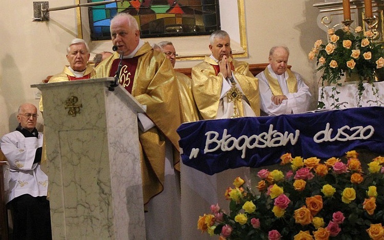 Edyta Geppert na jubileuszu ks. Józefa Strączka