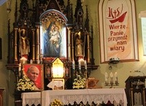 Godziszka ma relikwie św. Jana Pawła II